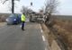O mașină s-a răsturnat în Dâmboviţa. O persoană a fost rănită
