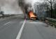 Un autoturism a fost cuprins de flăcări, în comuna dâmbovițeană Corbii Mari, pe A1 
