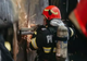 Incendiu într-un apartament din Târgovişte. Locatarii, evacuaţi de urgență